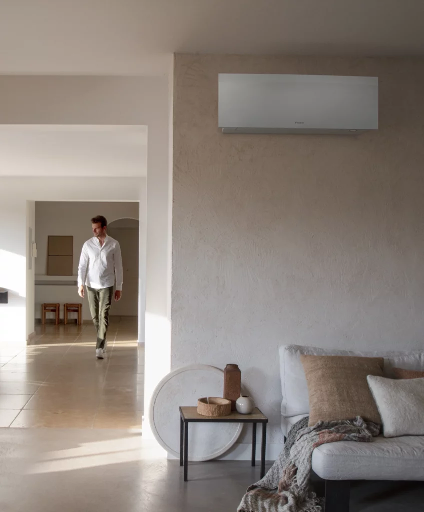 Wandunit airco om mee de woning te verwarmen.